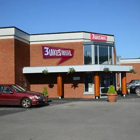 Hostal 3 Lakes *